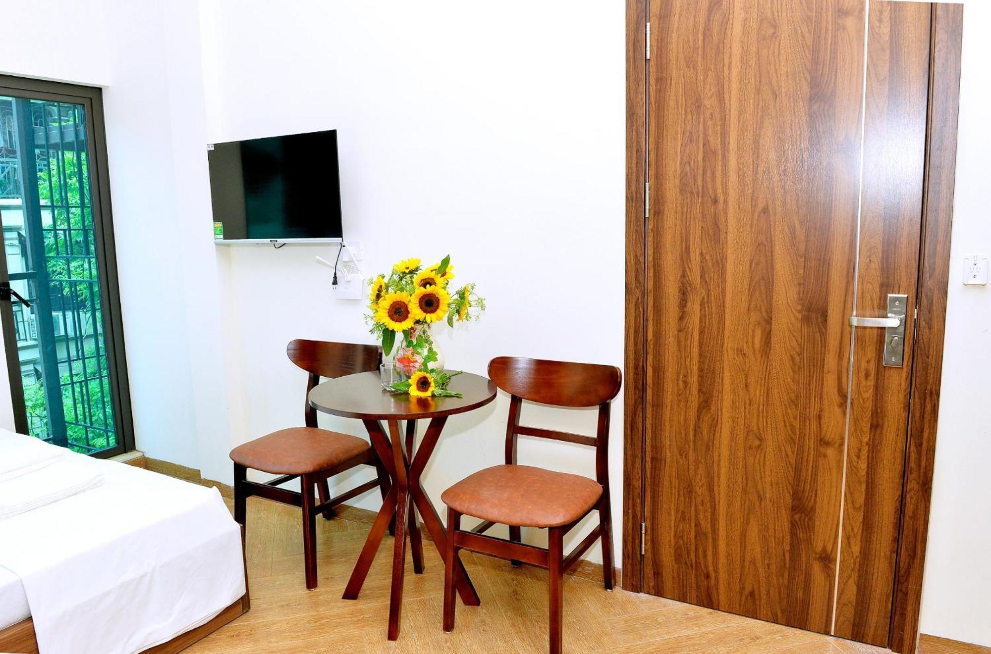 Aparthotel Era Nguyen Khanh Toan *